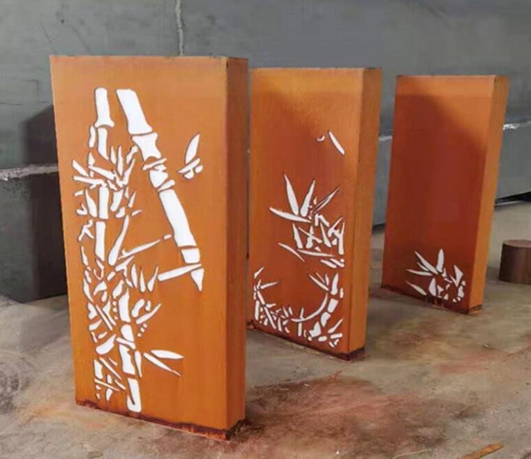 七里河锈钢板灯箱